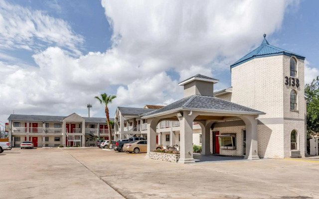 Summit Inn - Houston Medical Center