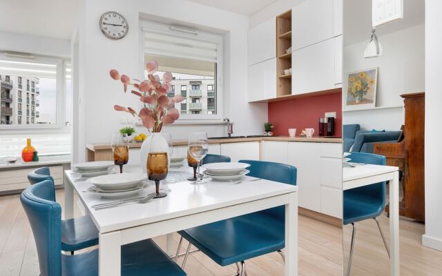 Cozy Nowaka-jezioranskiego by Renters