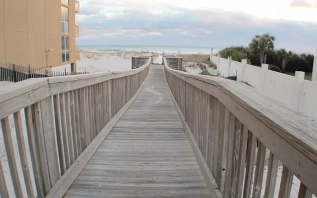 The Terrace at Pelican Beach 1401