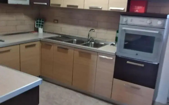 Apartment With 2 Bedrooms In Lettomanoppello With Wonderful City View 12 Km From The Slopes