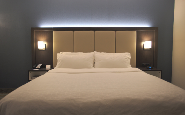 Holiday Inn Express Anderson by IHG