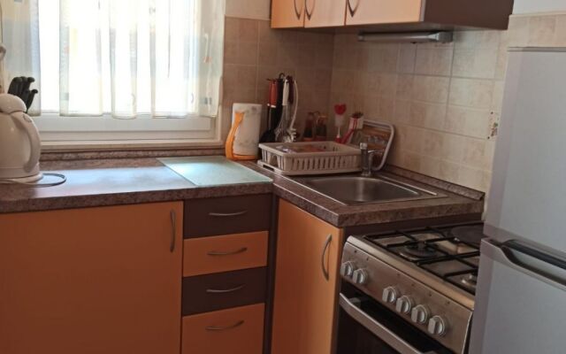 Apartment Jakir - with terrace : A1 Baska Voda, Riviera Makarska