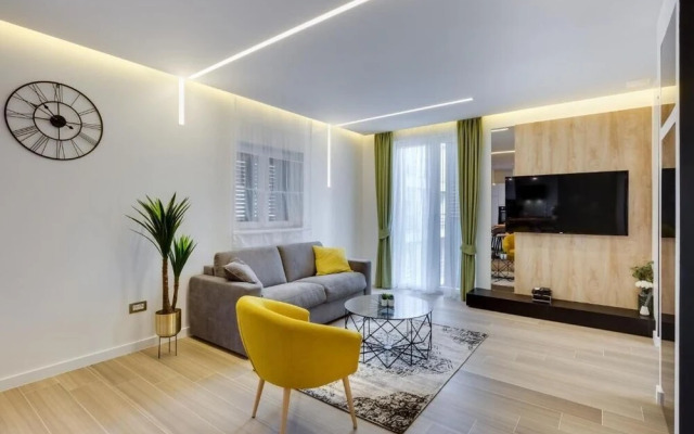 Marcius Luxury Apartment