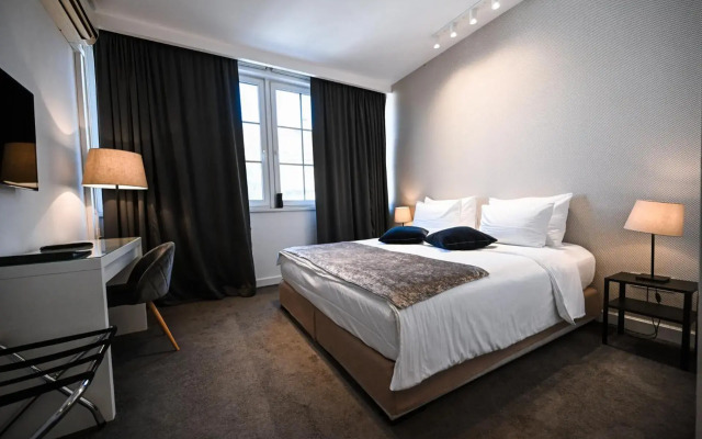 Garni Hotel Le Petit Piaf