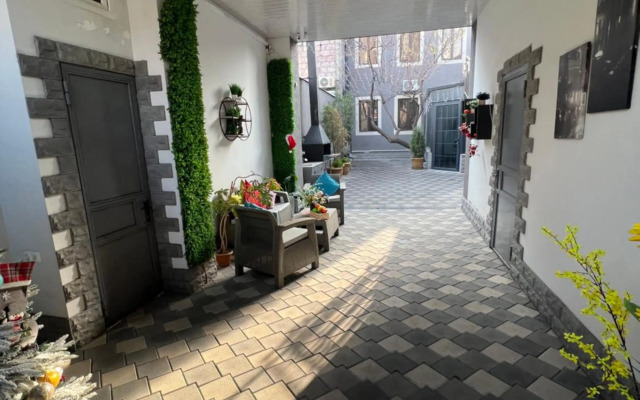 Relaxing interior with the Best Service