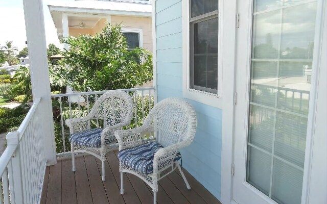 Sand Dollar by RedAwning