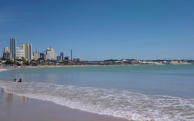 Conforto e melhor vista - 100 metros da praia