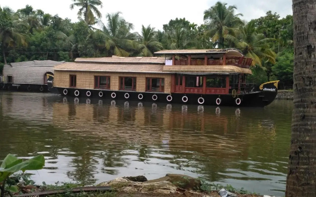 Mango Kerala Houseboats