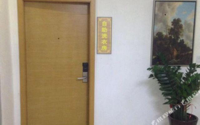 Yuanmeng Express Hotel (Shenzhen Guanlan Zhangge)