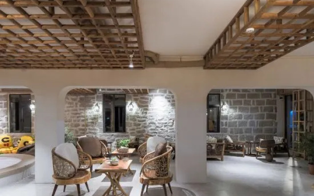 Wenling Sea Empty Courtyard Homestay