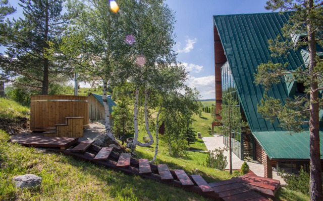 Polar Star Hotel