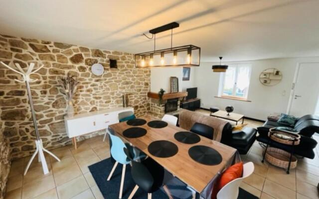 Nice 130m With Terrace Garden In Vannes