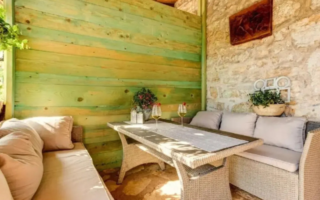 Barbara - Perfect Holiday - H