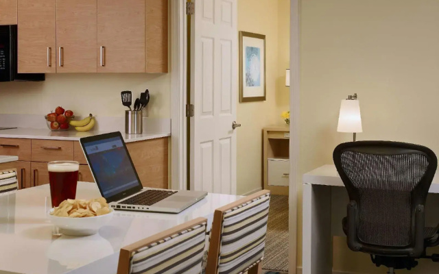 Sonesta ES Suites Somerset