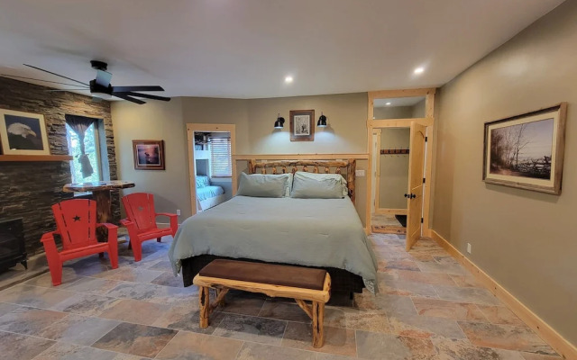 IVACAZ Suites on the Golf Course