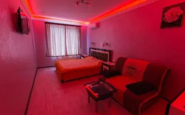 Modern apartment on Akademika Sakharova 27a