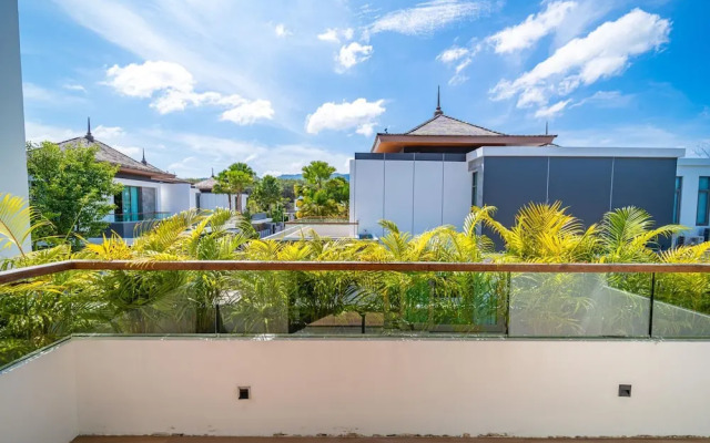 Teak 5 Bedroom Private Pool Villa Bangtao Beach