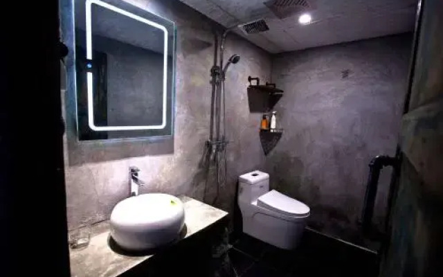 Siguniang Mountain Xileju Theme Inn