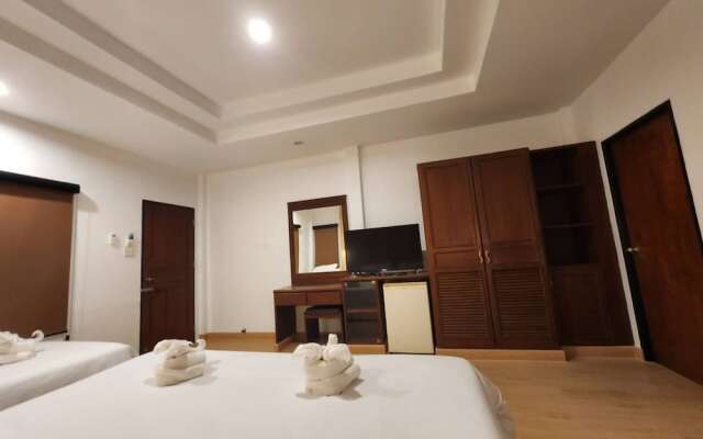 Lanta Village Resort by OYO Rooms