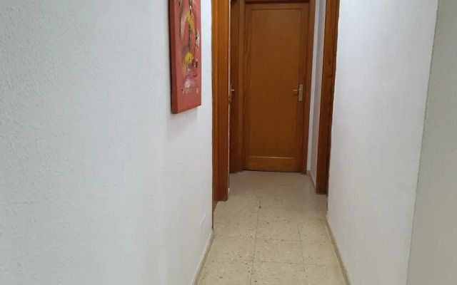 Budget Rooms at Jumbo (15 minutes walk)