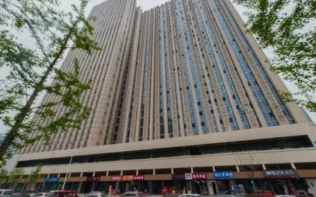 Jiaman Apartment (Chengdu Panda Base Branch)
