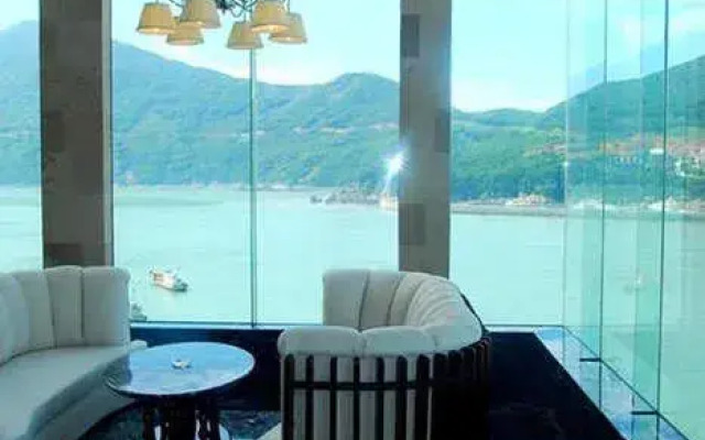 Jinhao Cliff Hotel