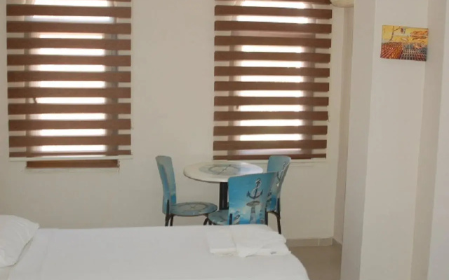 Astoria Life Hotel