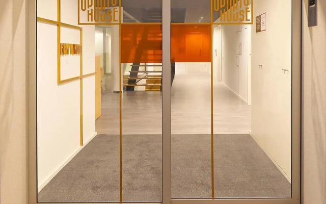 Uporto House Residence