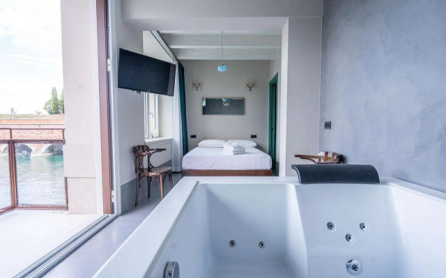 Cabanon Urban Apartments