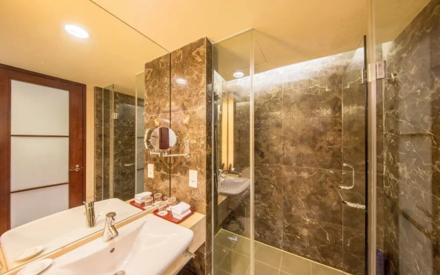 Dongguang Richwood Garden Hotel