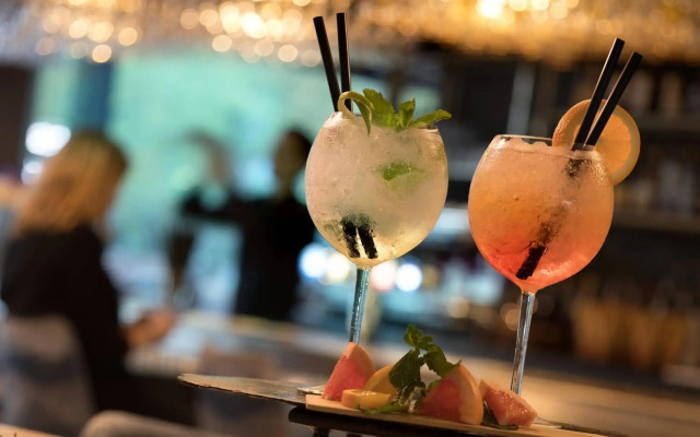 Renaissance Paris La Defense Hotel