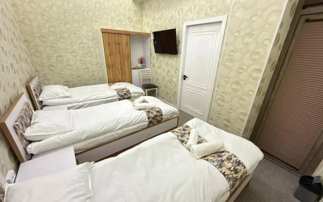 Hotel Bekh