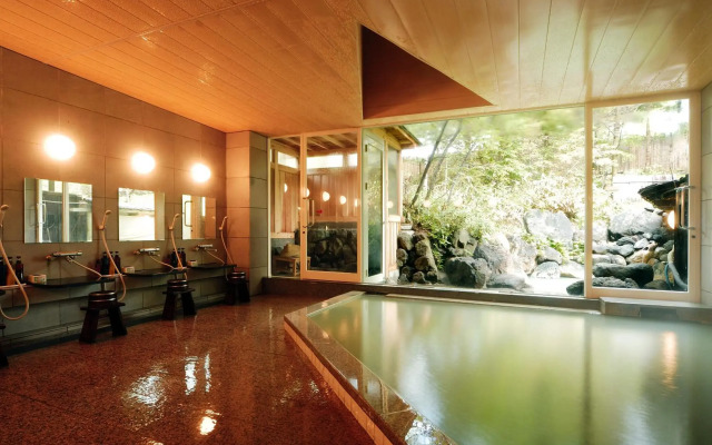 Okunikko Konishi Hotel