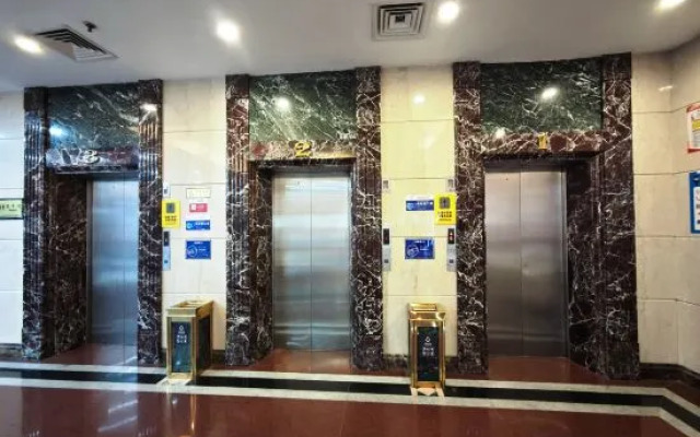 Gladden Hotel