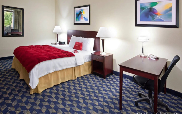 Crowne Plaza Cleveland Airport by IHG
