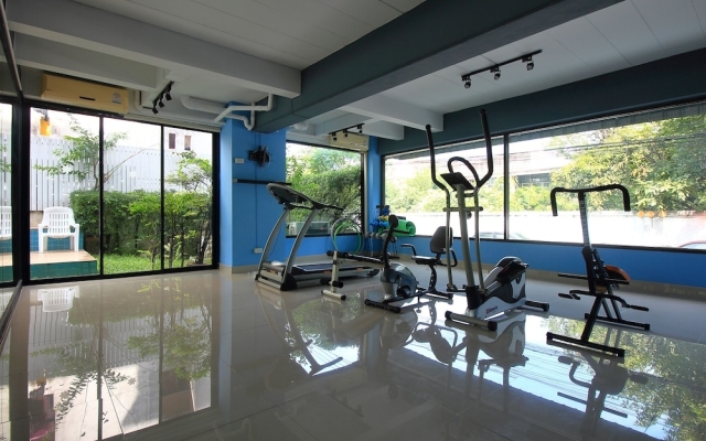 Super OYO 427 Chill Apartment