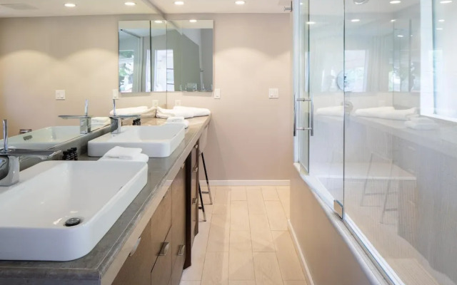 Piedra by AvantStay | Malibu Oasis w/ Patio & Spa