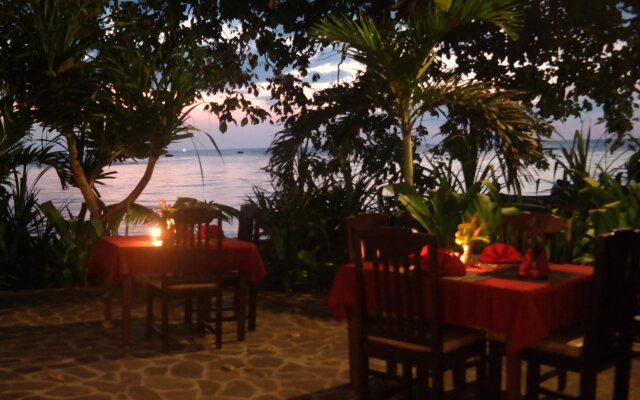 1000 Dream Bungalow & Restaurant