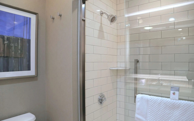 DoubleTree by Hilton Boston - Rockland