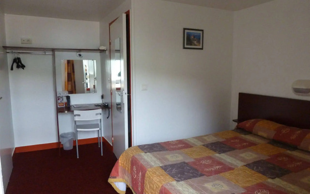 initial by balladins Bordeaux / Eysines