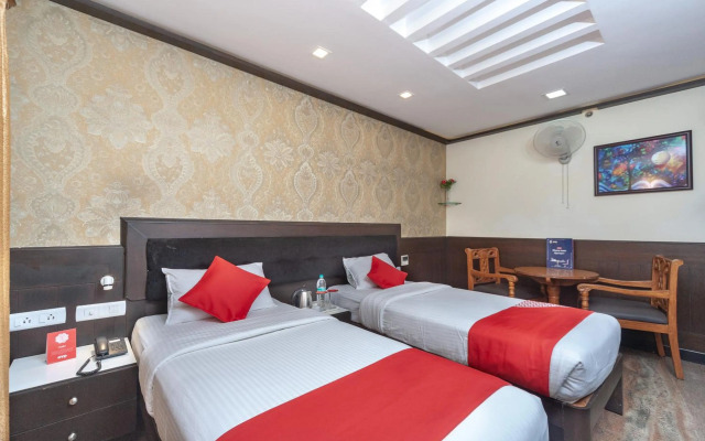 Hotel Sumi Palace