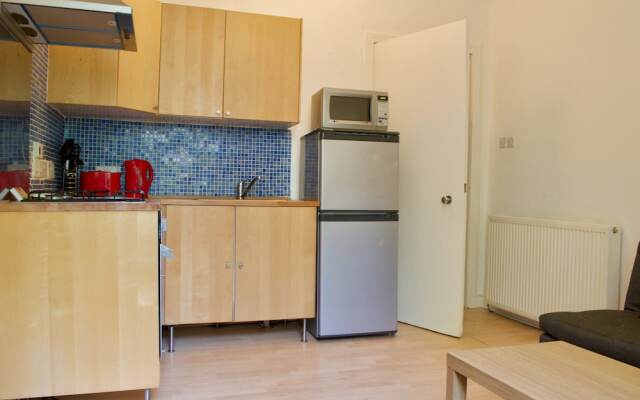 1 Bedroom Flat With Sofabed Sleeps 4