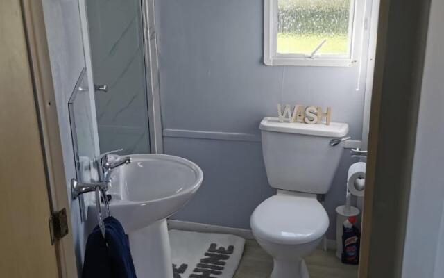 Rosebud Flower Farm Caravan Stay Countryside And Coast