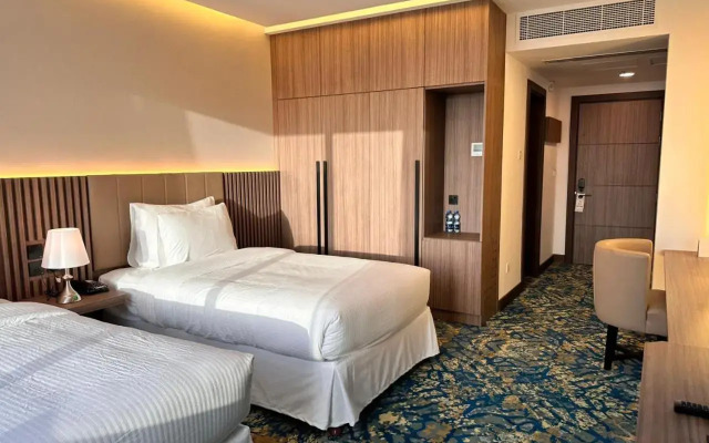 Surgrand Hotel