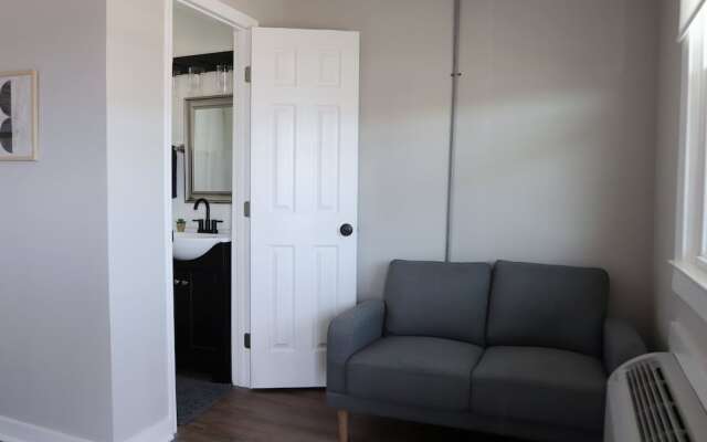 Inviting 1BR 10-Mins to Nashville