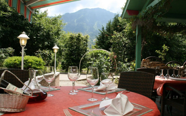 Brit Hotel Florimont