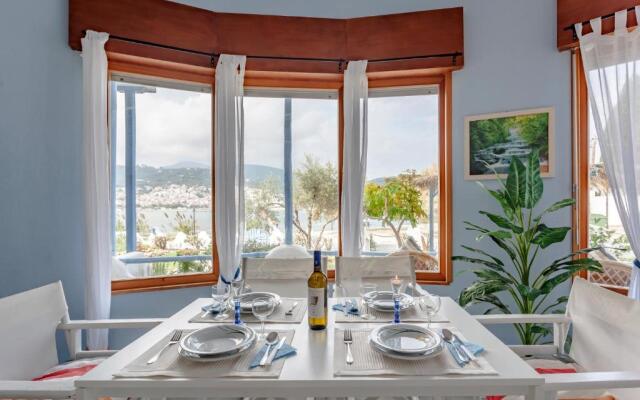 Karavos Sea View Apartments