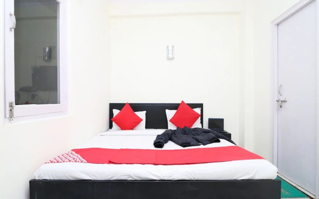 OYO 14130 Home 2Bhk Comfy Shyamkhet