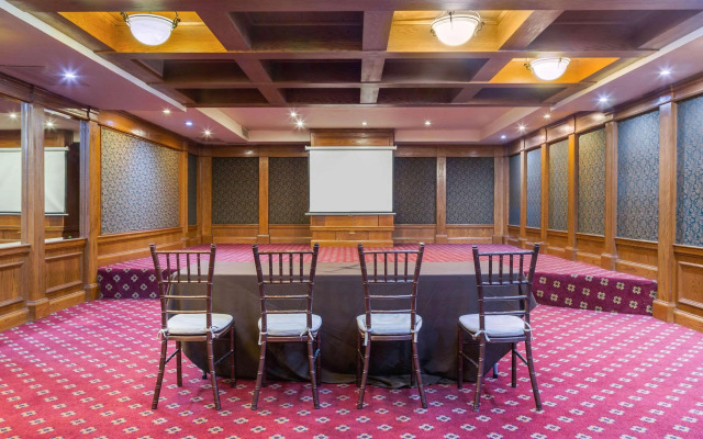 Tru by Hilton Saltillo