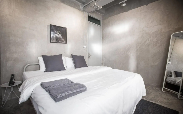 2W Bed & Breakfast Bangkok